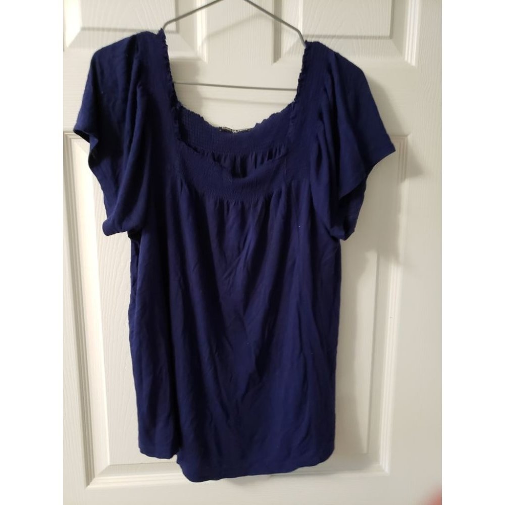Square neck top